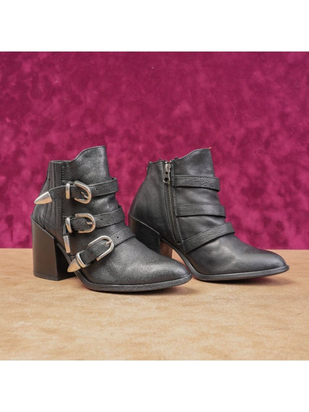 Baske California Wmn Grunge Buckle Goth Black Leather Fashion Ankle Boots sz 6.5